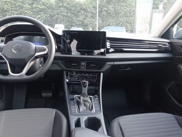 Volkswagen Jetta Sport