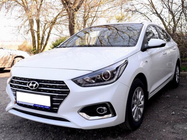 Hyundai Solaris AT